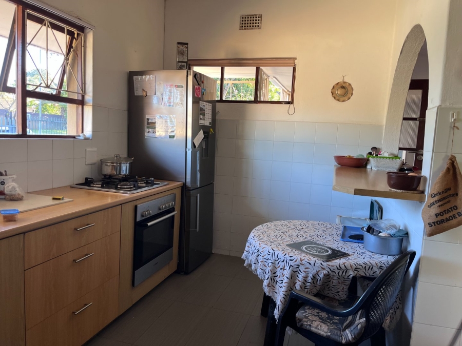 8 Bedroom Property for Sale in Table View Western Cape
